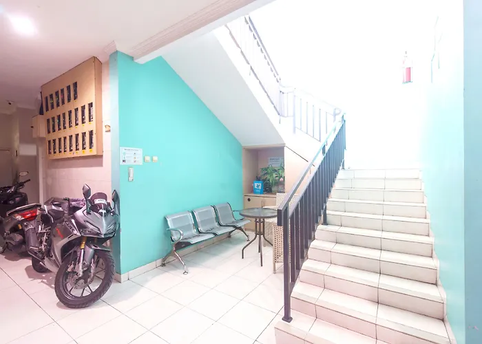 Oyo 93092 Griya Kuningan Hotel Jakarta